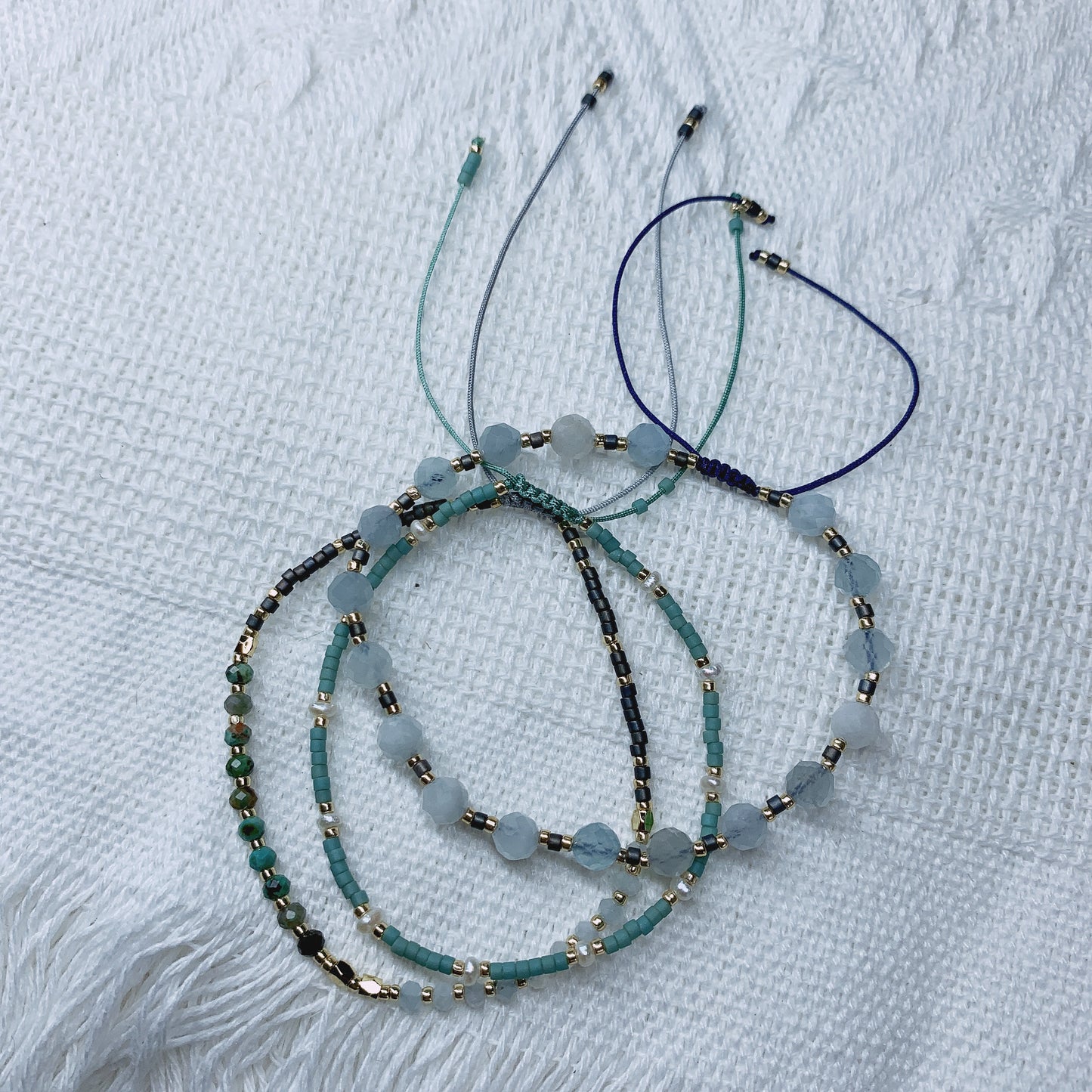 VIKIKO Dainty Bracelet for Women Handmade Beaded Bracelet Miyuki Beads Bracelet Set